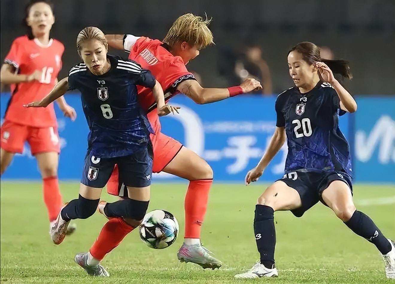 国际女足赛场上中国队豪取胜利