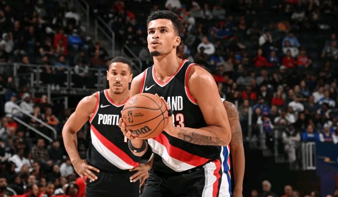 开拓者不敌巫师遗憾失利的简单介绍