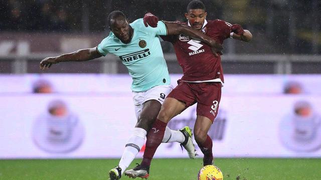 荷兰碾压AC米兰，布鲁诺爆发神勇