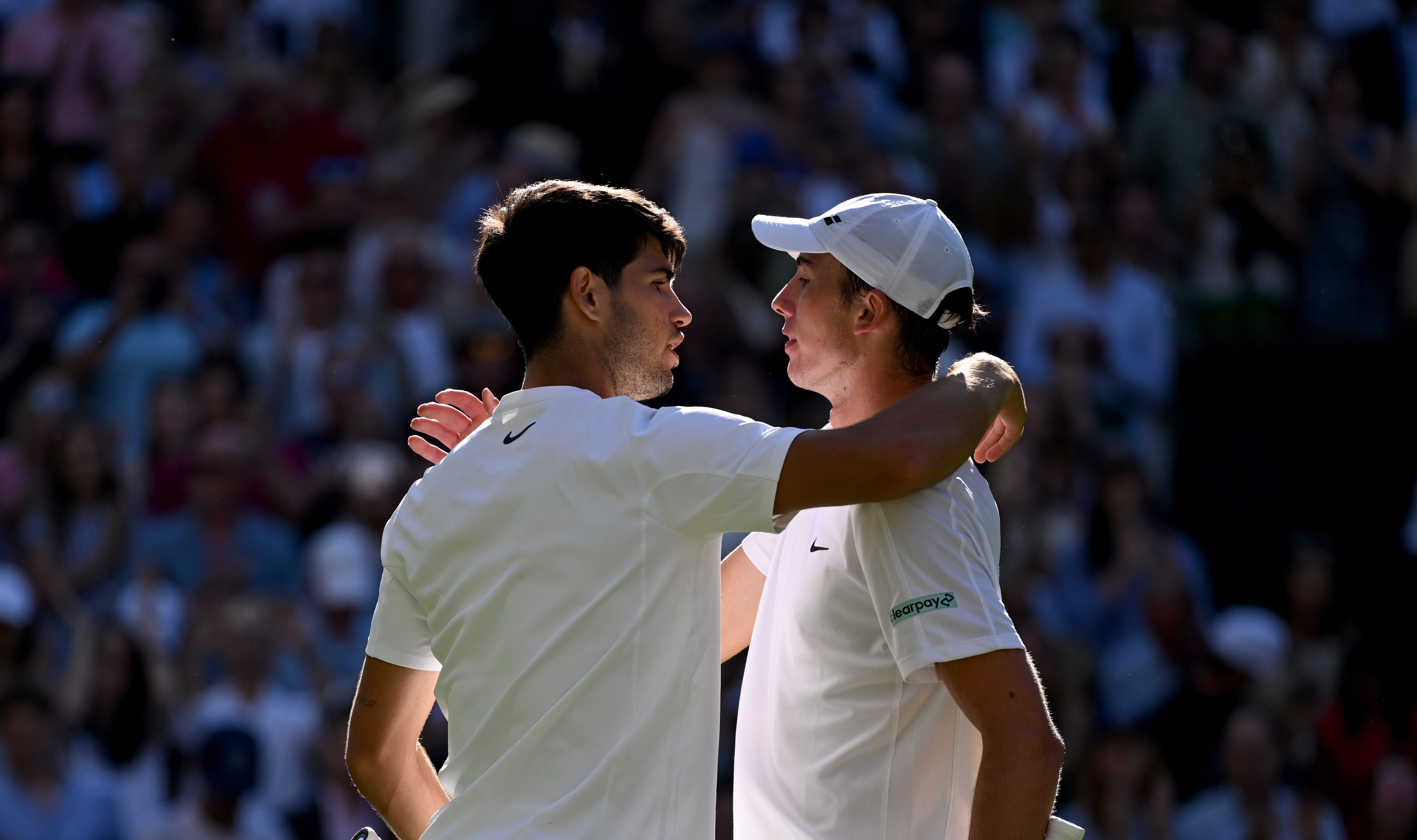 温网险胜ATP总决赛,阿尔卡拉斯扛起全队 温网险胜ATP总决赛,阿尔卡拉斯扛起全队