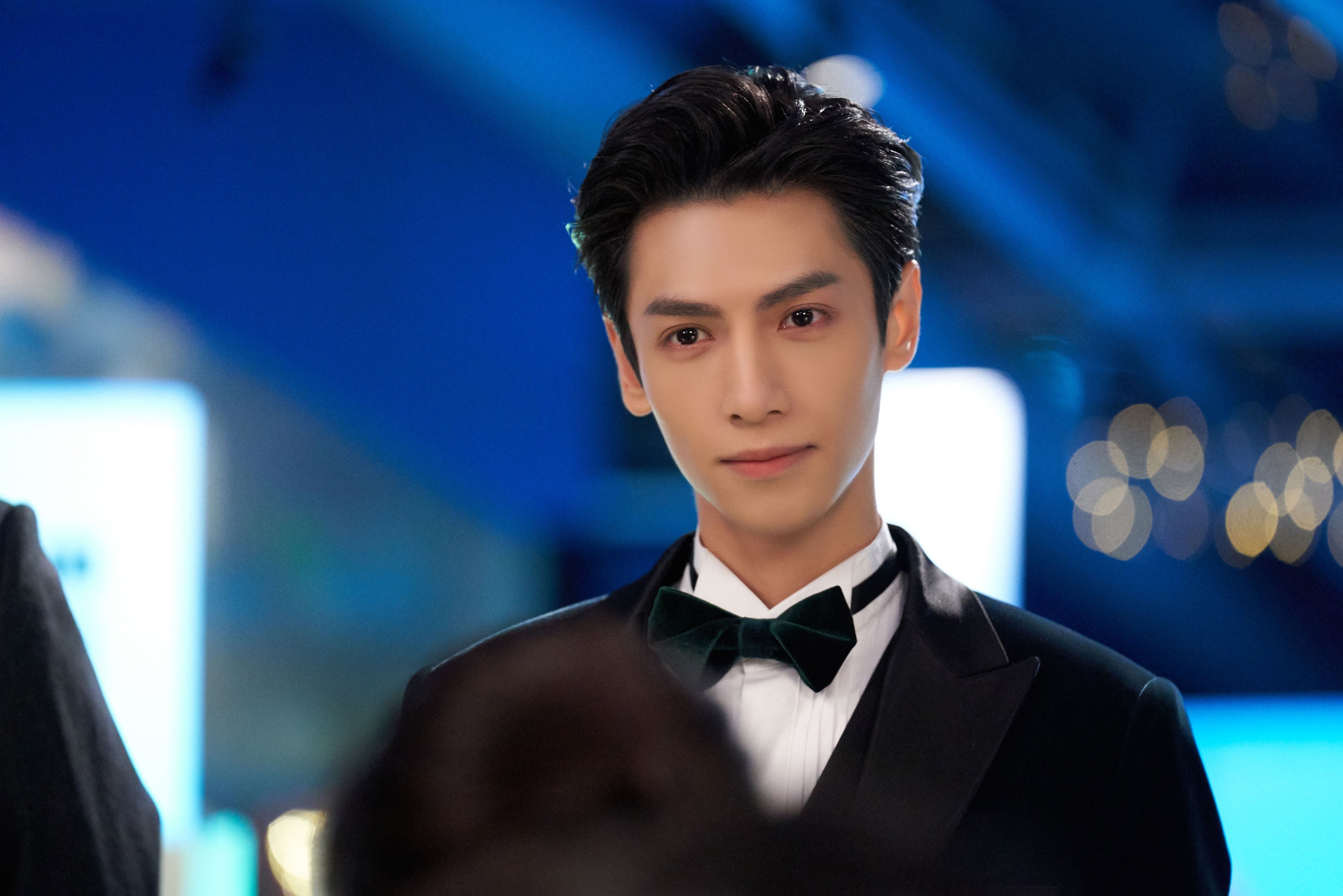 pg电子模拟器试玩在线-F1新赛季揭幕战之夜，福登统治全场，开启王者新征程