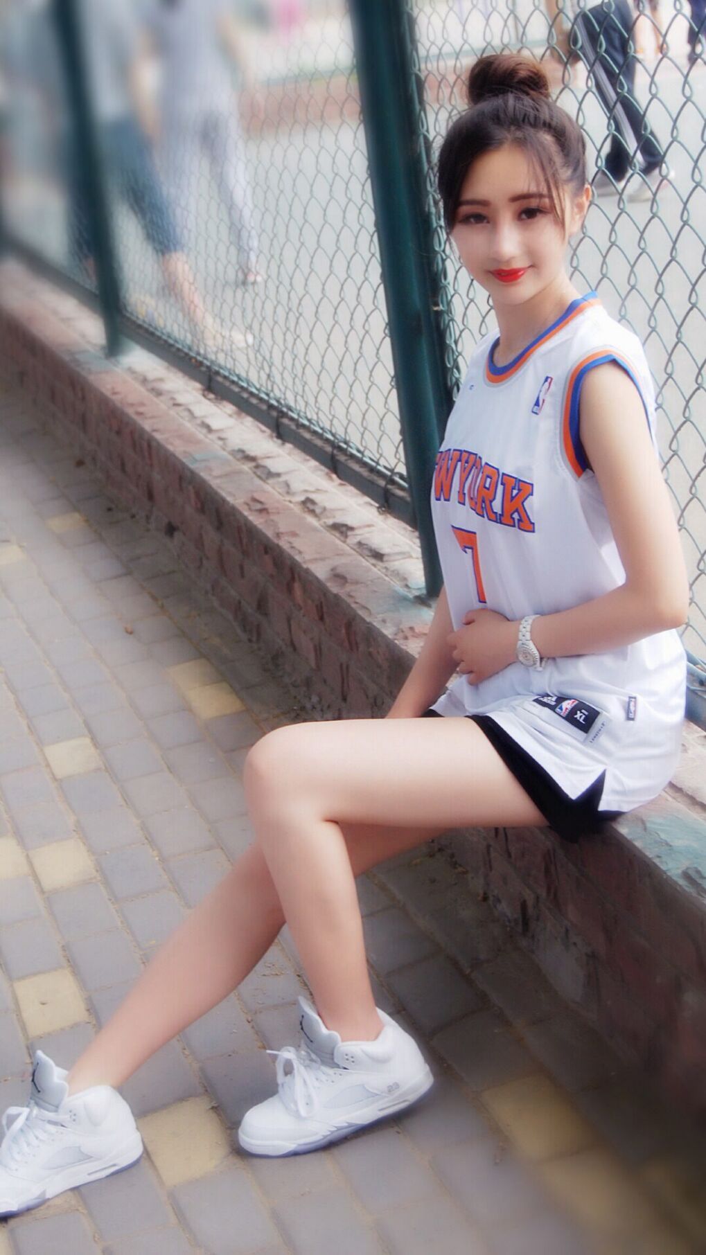 阿尔瓦雷斯一锤定音！爱尔兰险胜安哥拉，新星闪耀全场